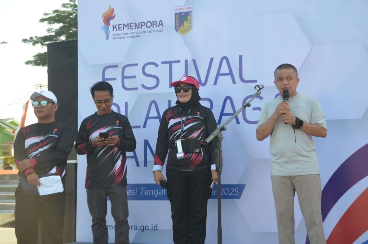 Wali Kota Palu Buka Festival Olahraga Lansia 2025